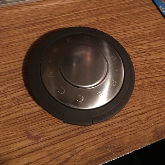 BECCA rose gold highlight