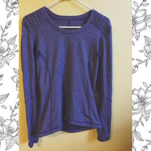 Lululemon Pullover Sweater / Top Layer