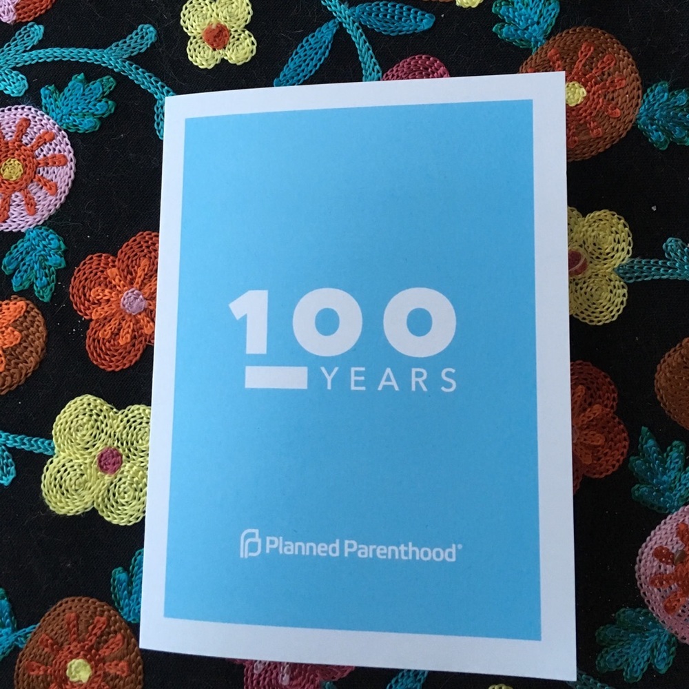 💗 100% OF ALL SALES ARE DONATED TO PP! 💗 - Picture 3 of 8