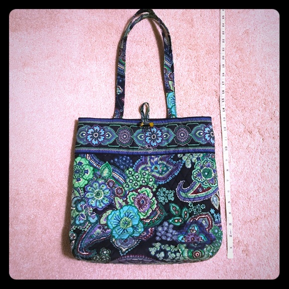 Vera Bradley lightly used tote