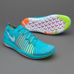 Nike Free Transform Flyknit 🎉🎉🎉 Sale 🎉🎉🎉🎉