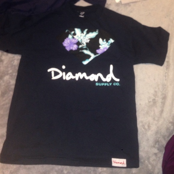 Diamond supply co shirt ✨ Medium