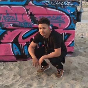 Meet your Posher, Will