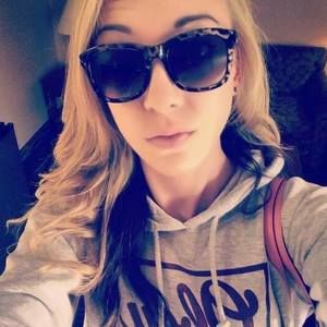 Meet your Posher, Sasha