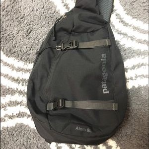 Patagonia Atom Sling 8L