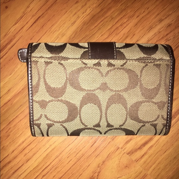 Coach wallet - Picture 2 of 3