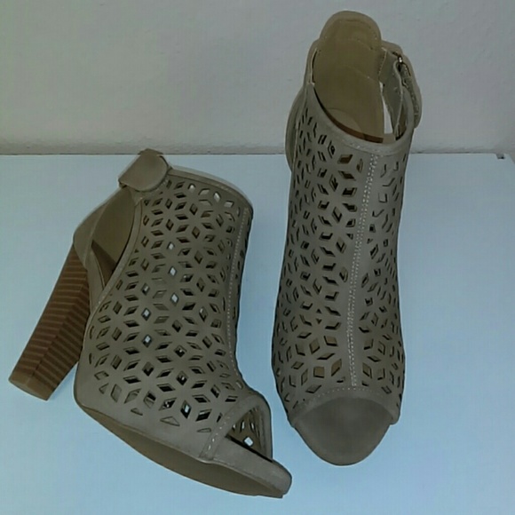 Only 4 left! Get them now! - Picture 2 of 4