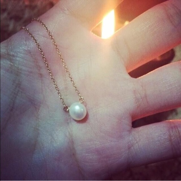 Gold Pearl Love Imitation Chain Dainty Necklace - Picture 2 of 5