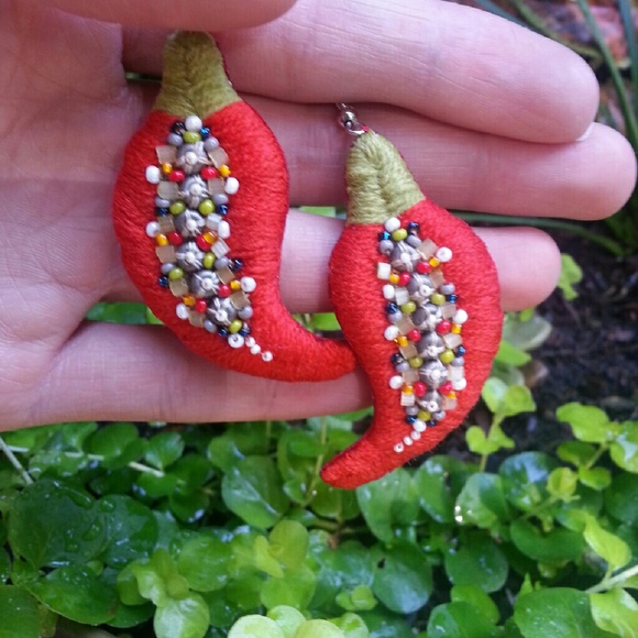 Handmade Beaded Earrings Beautiful Red Peppers