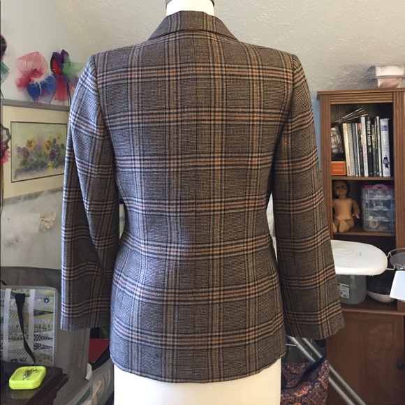Appleseed wool plaid jean blazer tan, black & red. - Picture 6 of 6