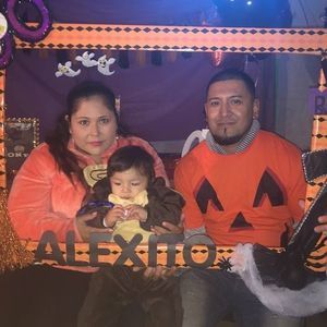 Meet your Posher, Elma