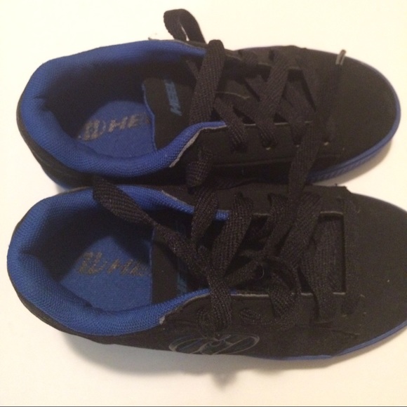 Boys heely shoes