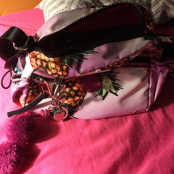 Juicy crossbody