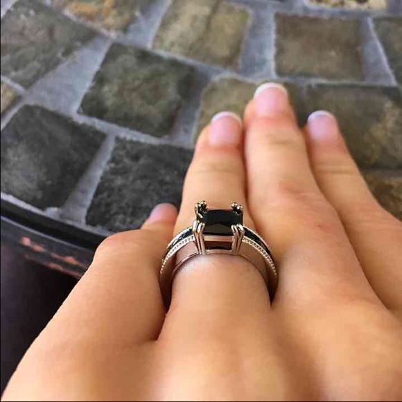 Black Obsidian Princess Cut Silver Engagement Ring - Picture 4 of 4