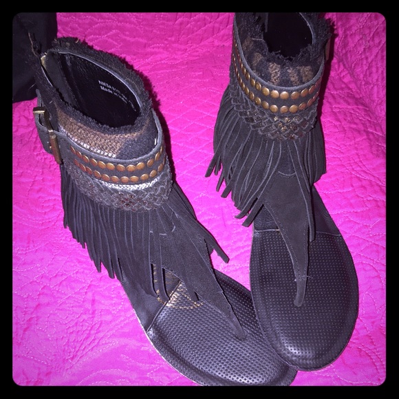 naughty monkey fringe sandals