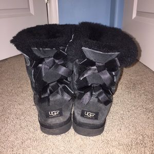 Bailey bow uggs