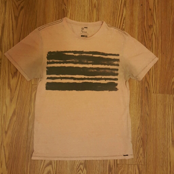 On the byas Short Sleeve T-Shirt