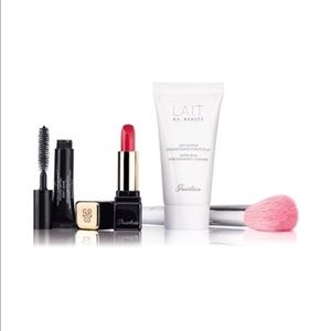 Clarification on Guerlain brush