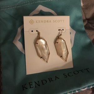 Kendra Scott palmers
