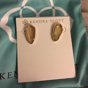Kendra Scott Camryn studs