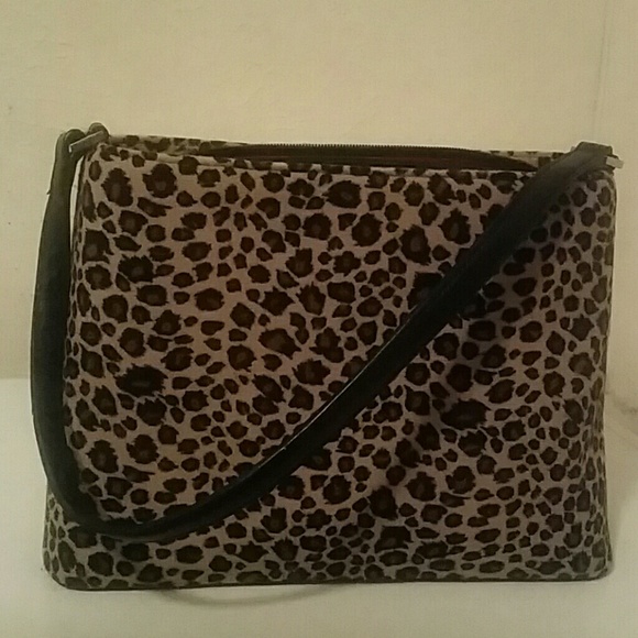 Hand Bag - Picture 3 of 4