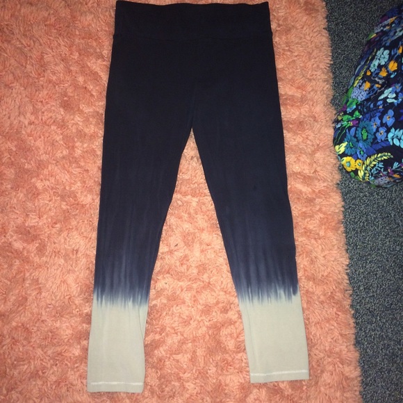 Black ombré Calvin Klein performance leggings