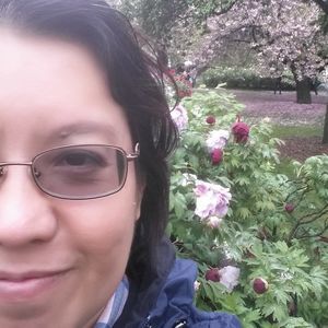 Meet your Posher, Sharifah