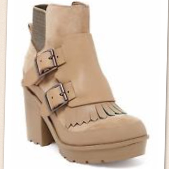 hunter boots mushroom
