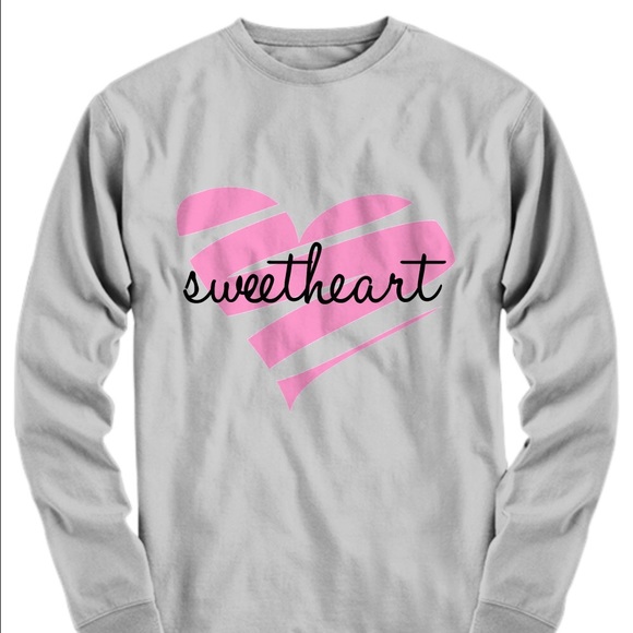 Sweetheart Tee