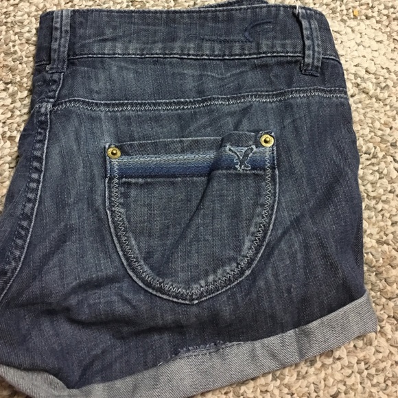 Size 2 American eagle jean shorts - Picture 1 of 2