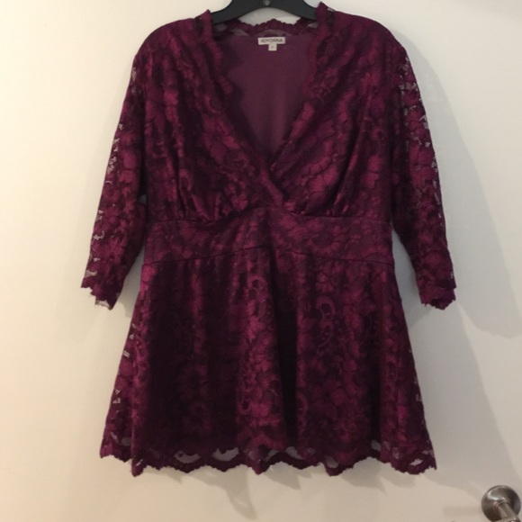 Rose Peplum Lacey Top