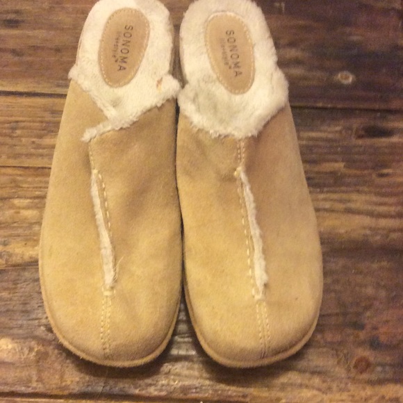 Sonoma Lifestyle clogs