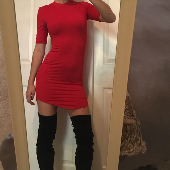 LARGE LEFT • Kylie Jenner Bodycon Dress • - Picture 2 of 4