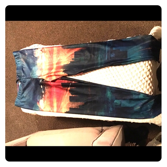 Blackmilk XL Pretty Lights Leggings (MUSEUM)