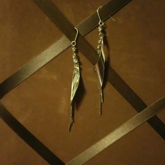 Dangle earrings - Picture 2 of 2