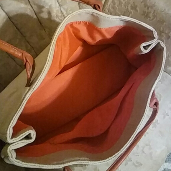 Tote - Picture 2 of 4