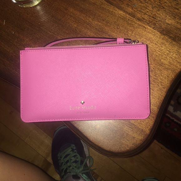 Kate Spade Cedar Street Wallet/Wristlet