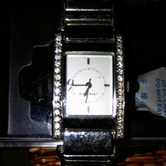 Nine West Silver Tone Womens Watch