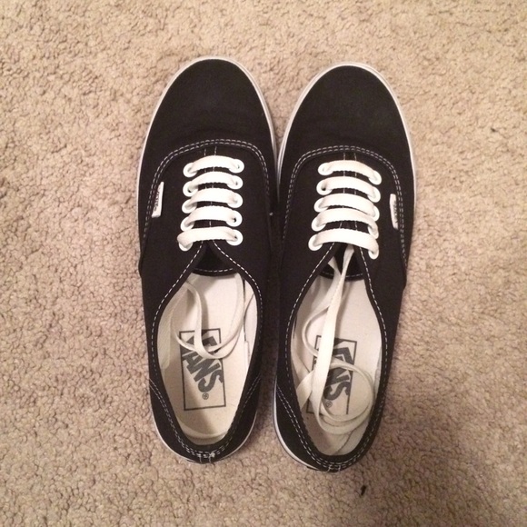 Like new black vans. - Picture 2 of 3