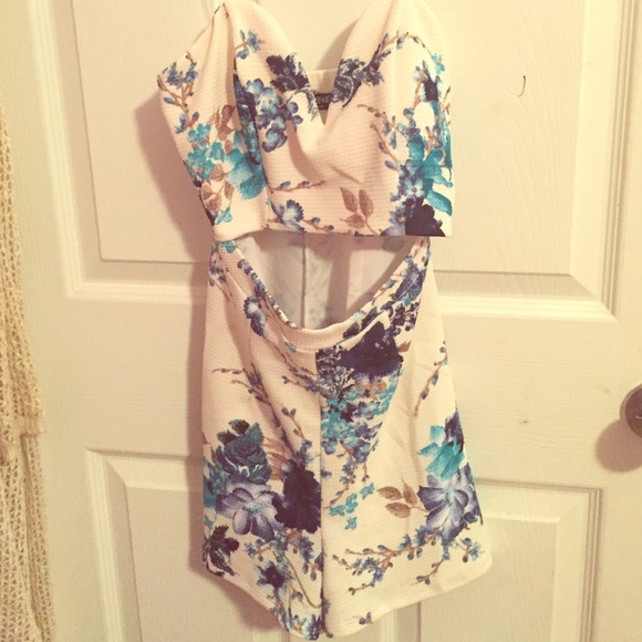 Fashion Nova Other - Romper!