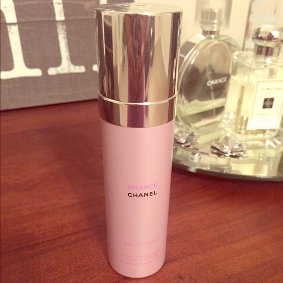 chanel chance eau tendre sheer moisture mist