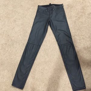 Leather skinny pants