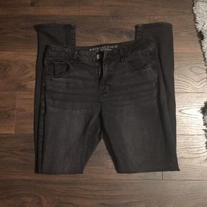 American Eagle hi-rise skinny jeans!!