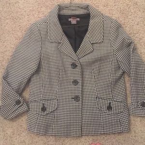 Houndstooth jacket!