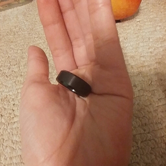 Tungsten ring - Picture 3 of 4