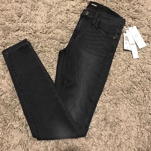 Hudson Midrise skinny jeans