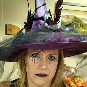 Meet your Posher, Wendy