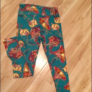 Brand New Lularoe ONe Size Gramophone Leggings