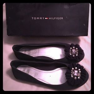 Tommy Hilfiger flats