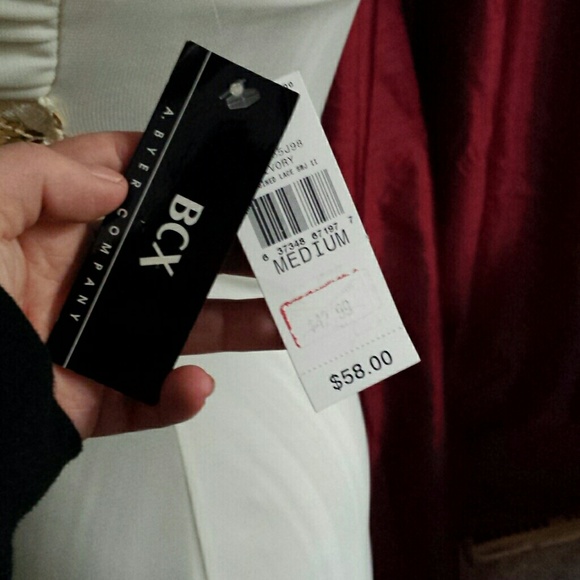 Greek goddess halter dress - Picture 4 of 4